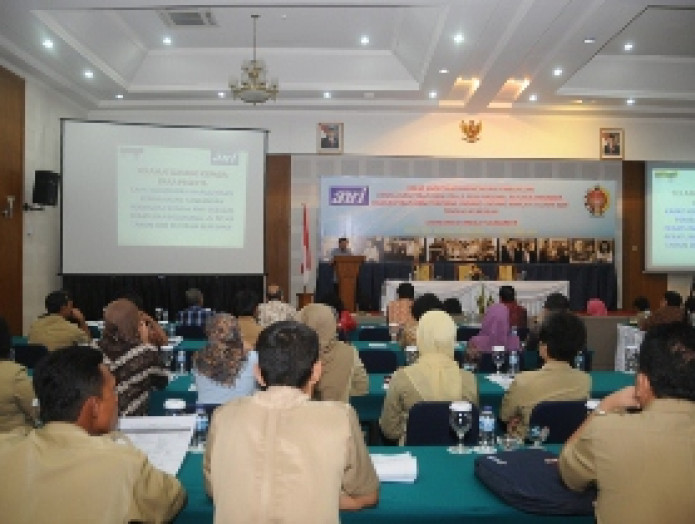 HIMPUN MASUKAN DARI LEMBAGA KEARSIPAN DAERAH, ANRI GELAR RAKOR HARMONISASI PEMBAHASAN RANCANGAN PERK